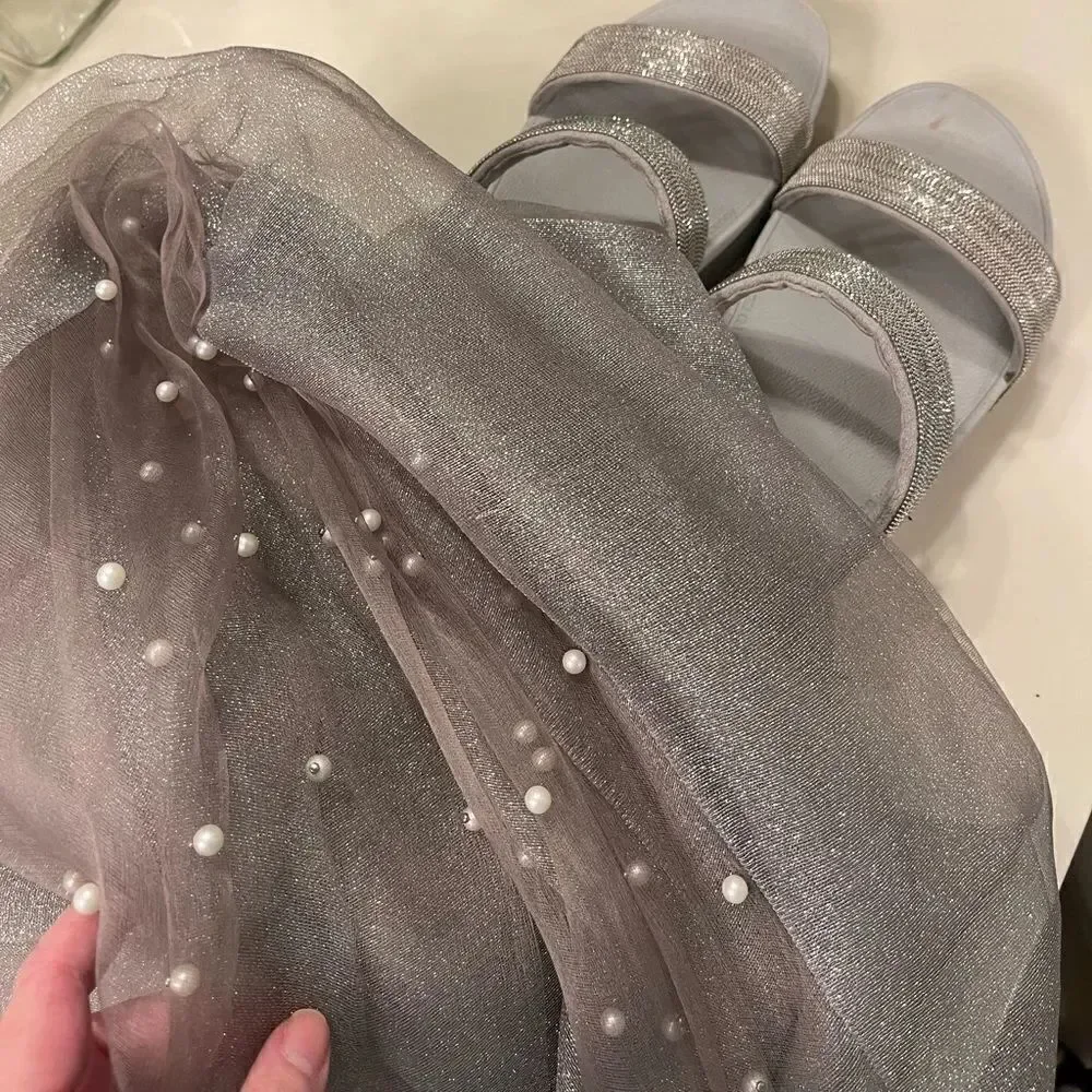 SILVER PEARL Dotted Scarf!